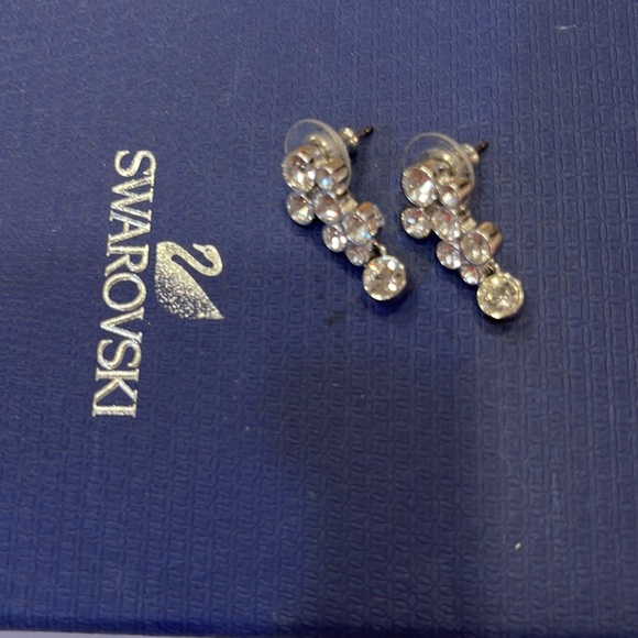 Real Swarovski pair of earrings - Picture 4 of 5